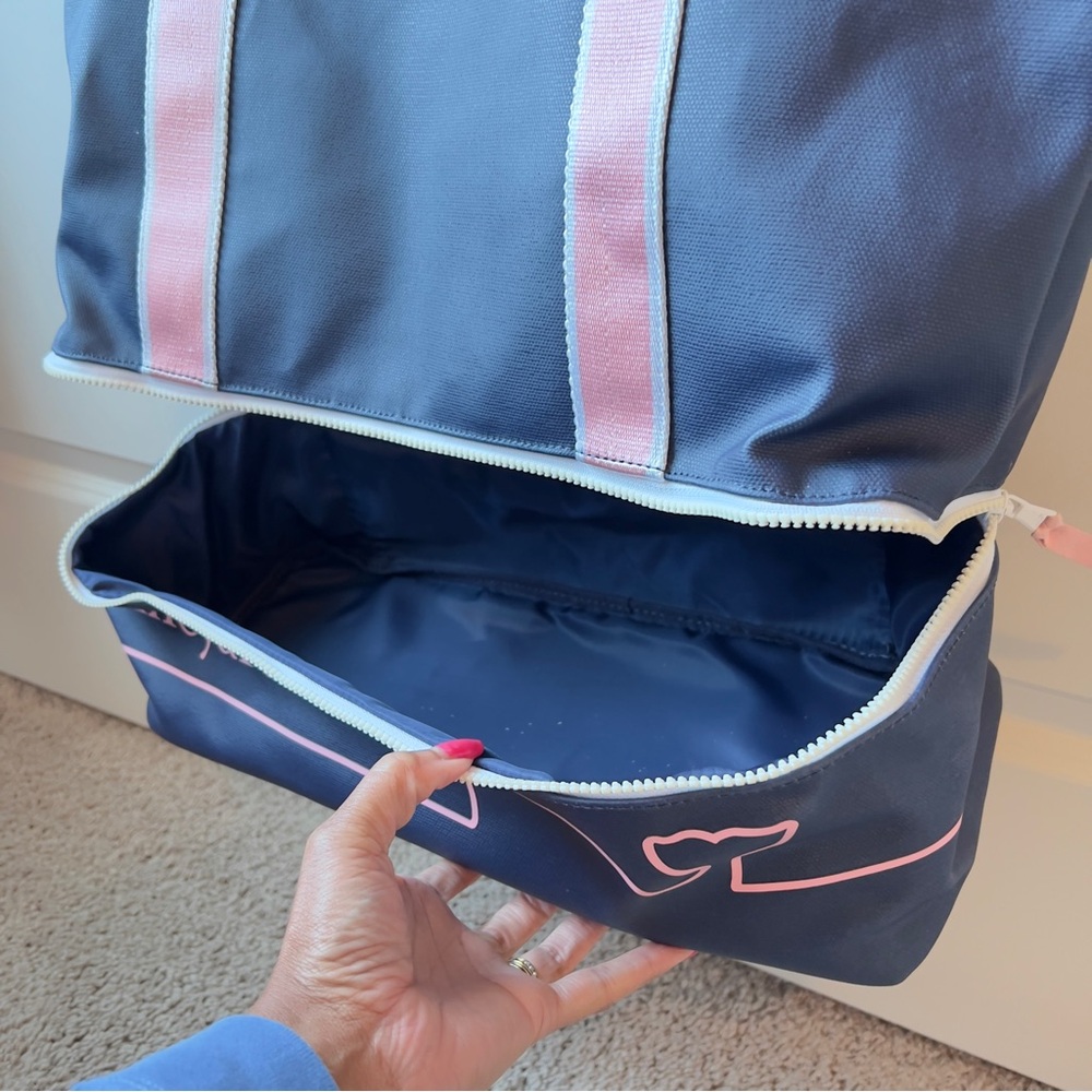 Vineyard Vines Navy and Pink Tote Bag - Picture 8 of 12